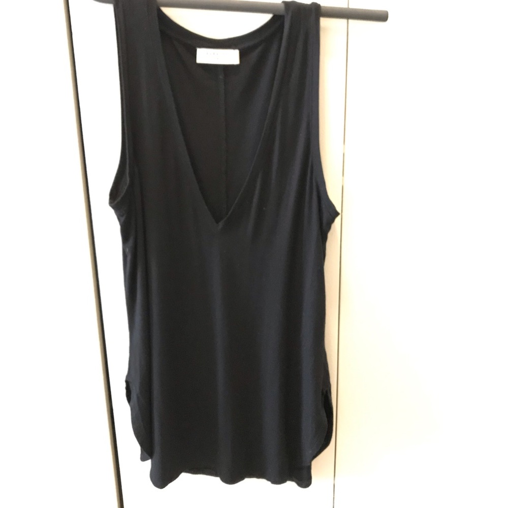 Aritzia - Babaton Zayn Tank